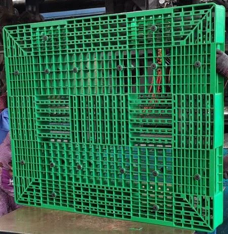 Grid Double Deck Plastic Pallets factory